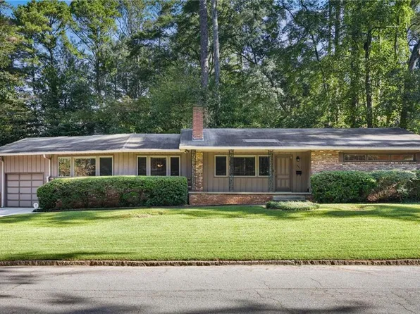 833 Pinetree Dr, Decatur, GA 30030