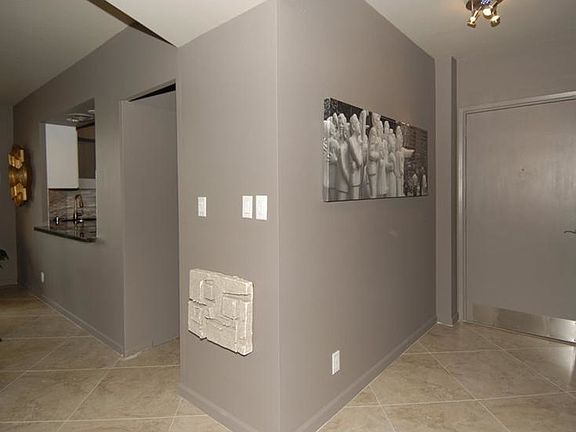 4th image of 3233 NE 34th St APT 815