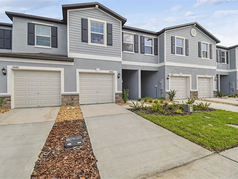 36406 Well Hill Way — Photo 1