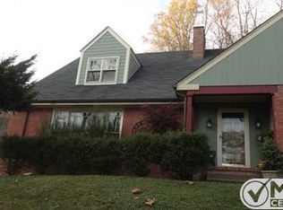 61 Forest Hills Dr, Wheeling, WV 26003