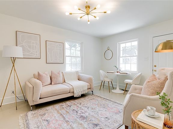 3rd image of 1114 S Lombardy St