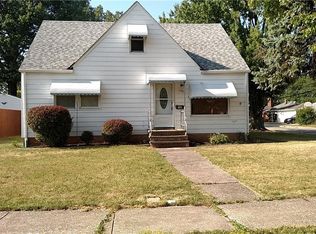 4406 Fruitland Dr, Parma, OH 44134