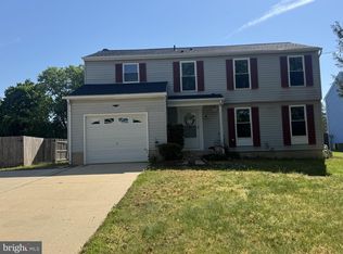 13 Crown Cir, Dover, DE 19901