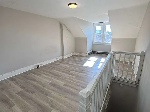 458 S Olden Ave, Trenton, NJ 08629