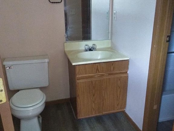 4th image of 728 Gordon Smith Blvd APT 9