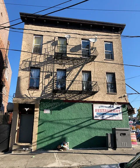 190 Clinton Ave #2 — Photo 1