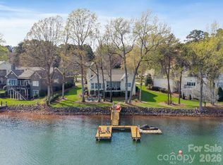 17723 Springwinds Dr, Cornelius, NC 28031