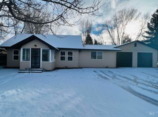 417 2nd St, Rupert, ID 83350
