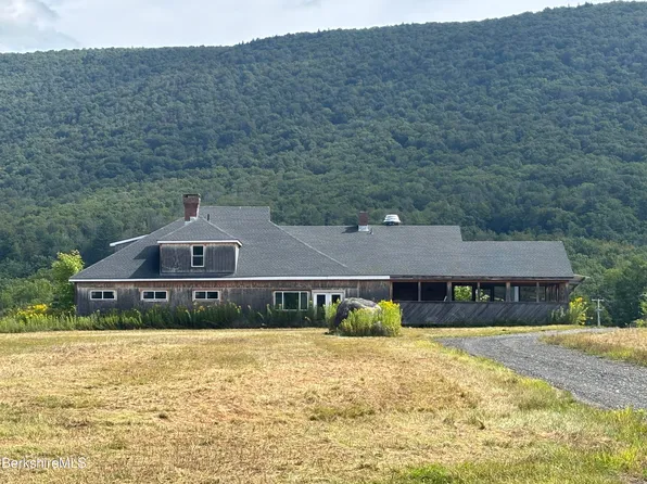 641 River Rd, Clarksburg, MA 01247