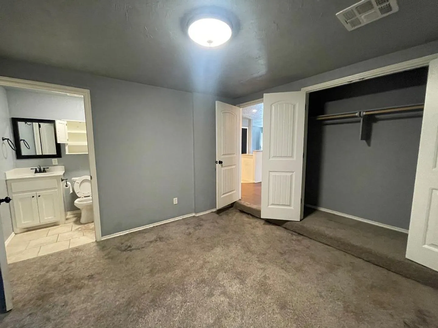Adorable 4 Bedroom Home For Lease — Photo 4