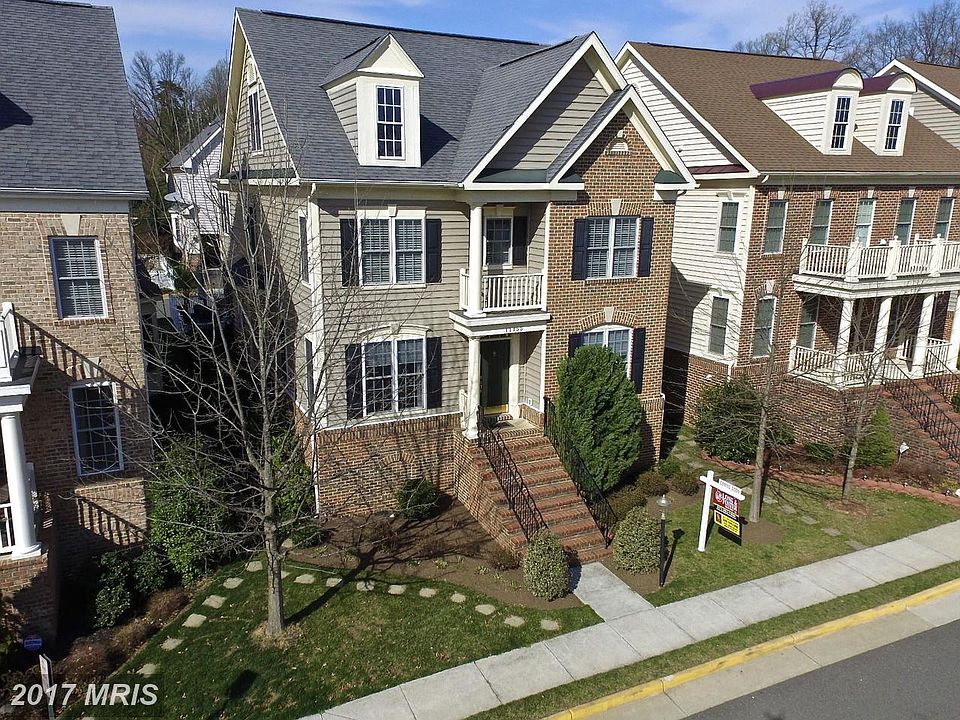 1st image of 11155 Garden Path Ln