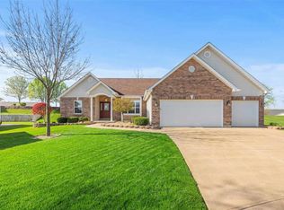 118 Cypress Meadows Dr, Wentzville, MO 63385