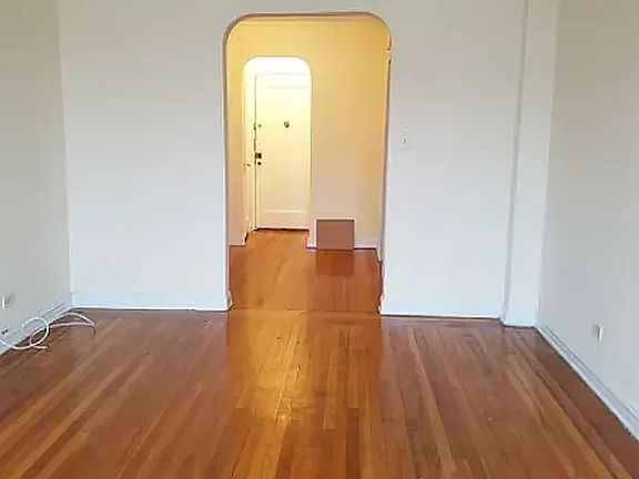 4th image of 4143 39th Pl APT 4K