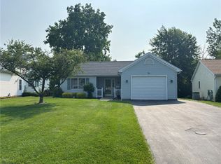 31 College Greene Dr, North Chili, NY 14514