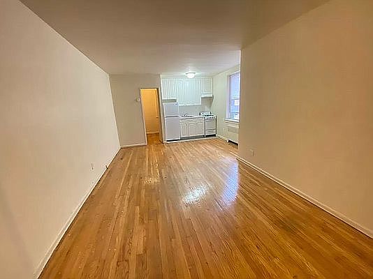 2nd image of 143-23 Barclay Ave #1R
