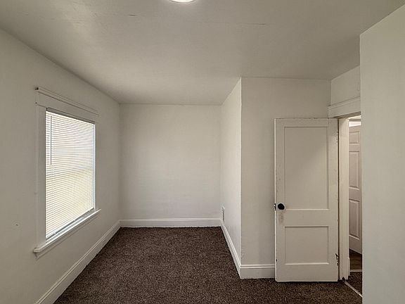 5th image of 14504 Ardenall Ave