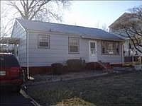 1st image of 418 Howell Ave
