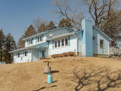 306 65th Ave SE, Rochester, MN, 55904