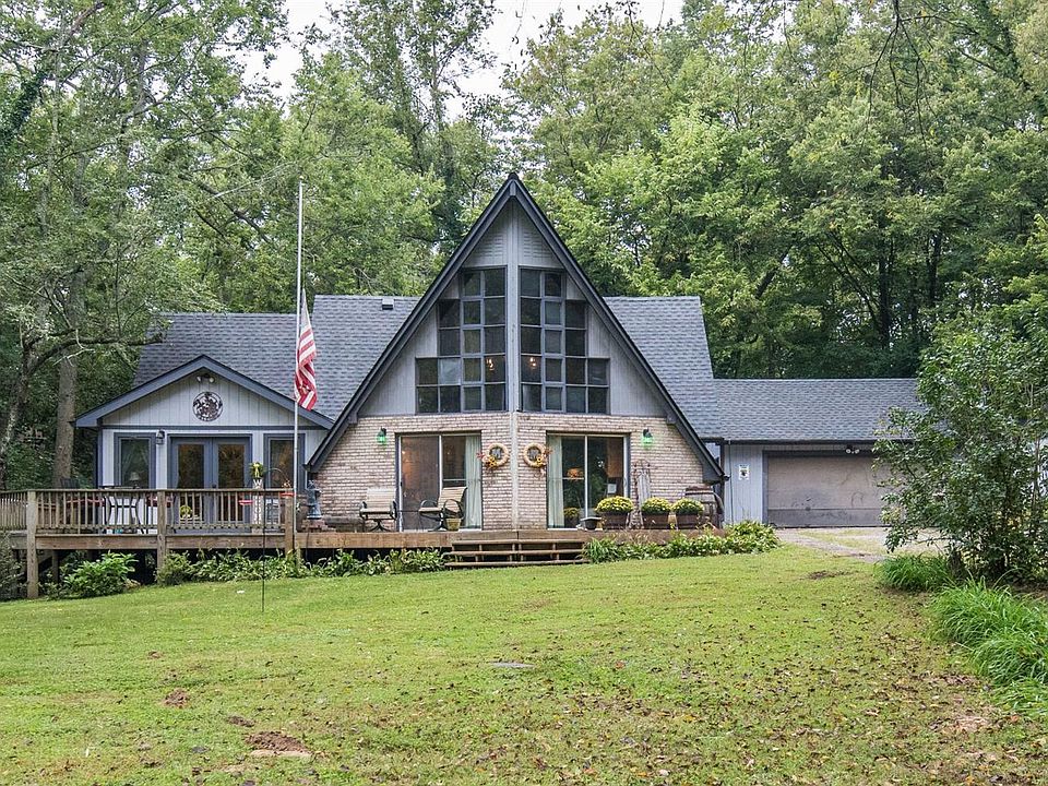 1st image of 110 Maplewood Dr