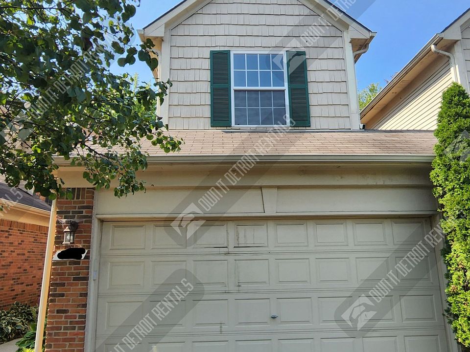 1st image of 176 Legacy Park Cir