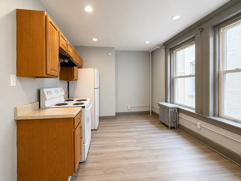 Tower View Apartments — Photo 6
