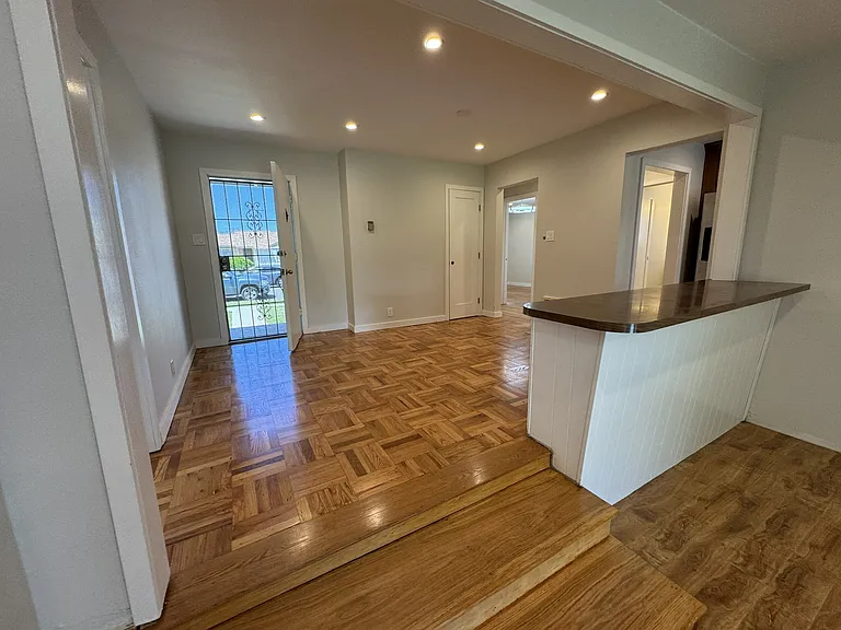 2024 San Anseline Ave — Photo 5