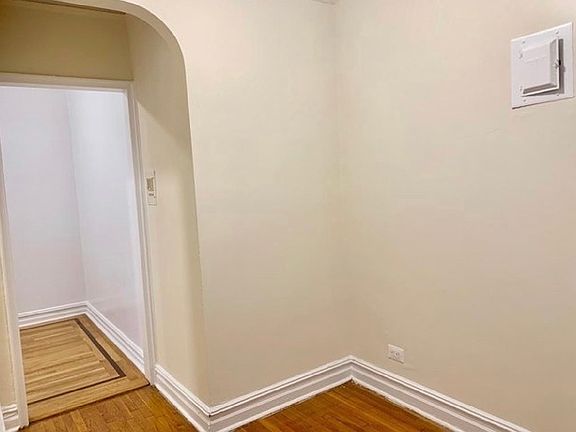 2nd image of 25 Lefferts Ave APT 3T