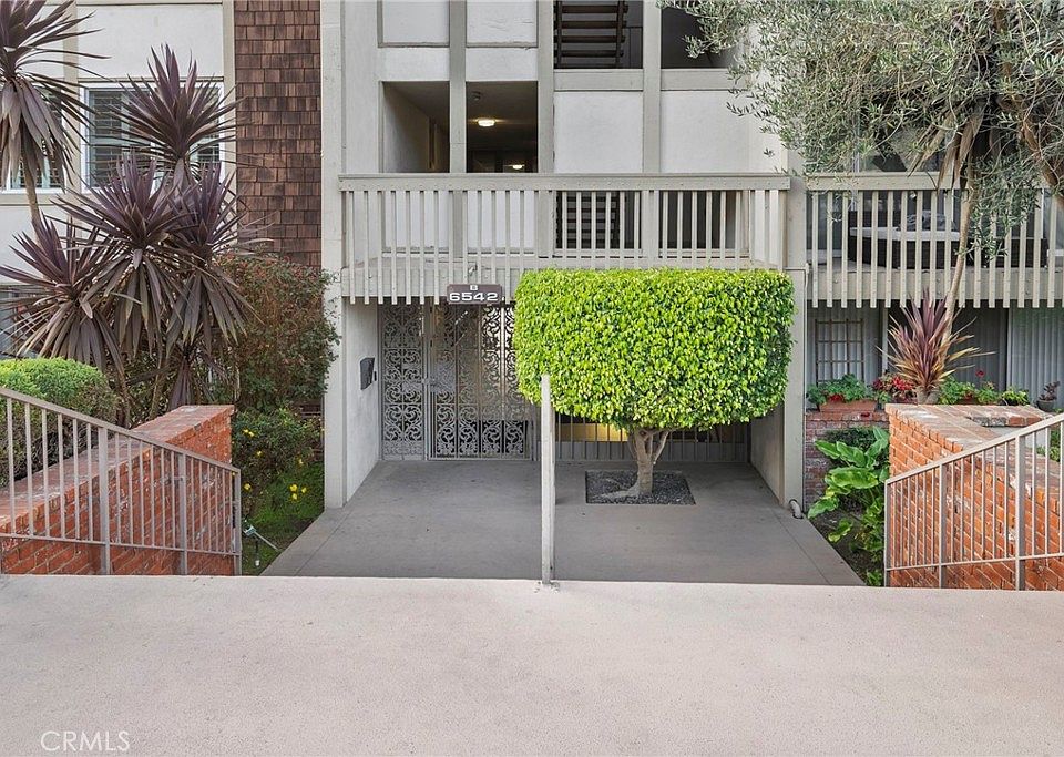 1st image of 6542 Ocean Crest Dr APT B313