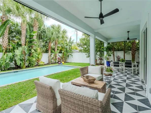 1075 Frank Whiteman BLVD, NAPLES, FL 34103