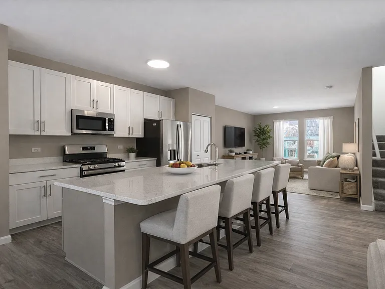 225 Regency Ct #C — Photo 3