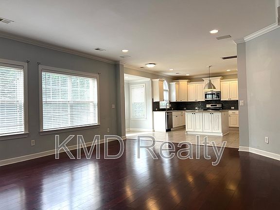 3rd image of 9539 Indian Beech Ave NW