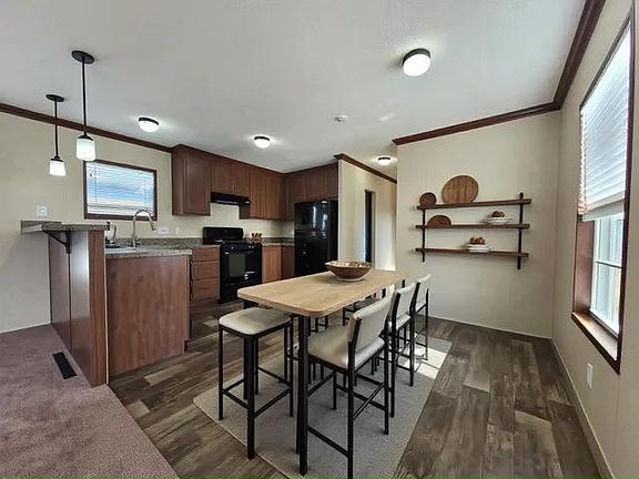 2nd image of 145 Mayfair Rd #155