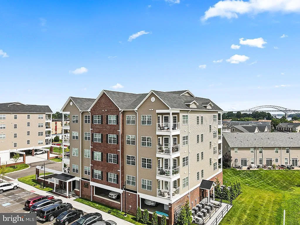 2 bed, 1167 sqft, $2,850 — Photo 2