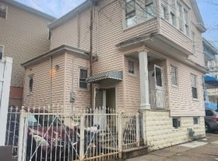 860 E 22nd St, Paterson, NJ 07513