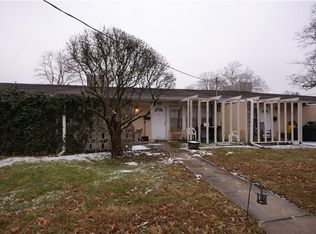 103 New Rd, Kendall Park, NJ 08824