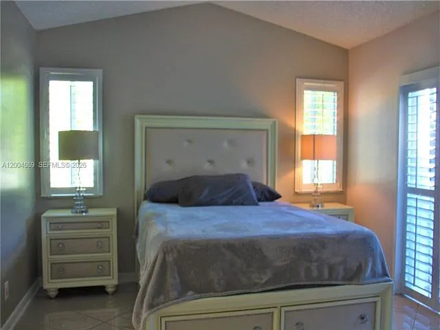 4291 Magnolia Ridge Dr — Photo 3