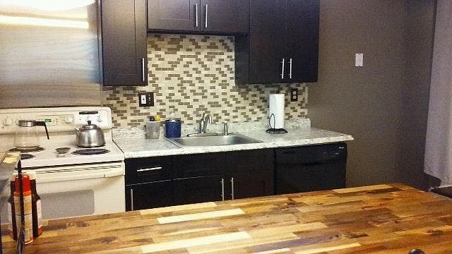 UPDATED KITCHEN NEW CABINETS