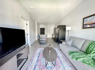 902 N 20th St #ID1036806P, Omaha, NE 68102