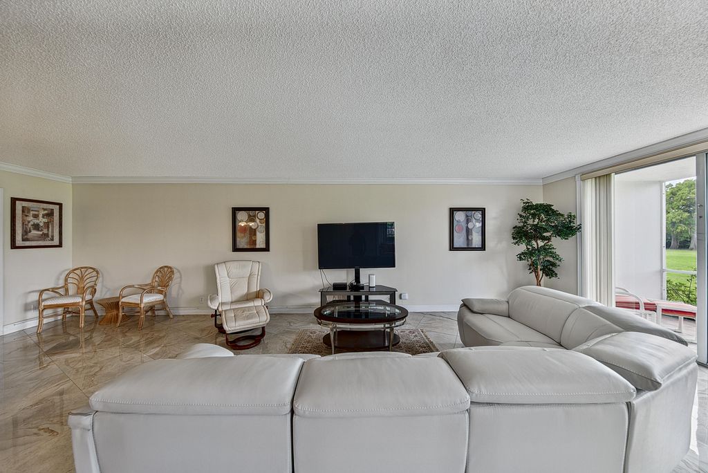 4020 W Palm Aire Drive #106, photo 7