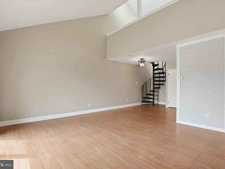 7750 Rockwell Ave — Photo 6
