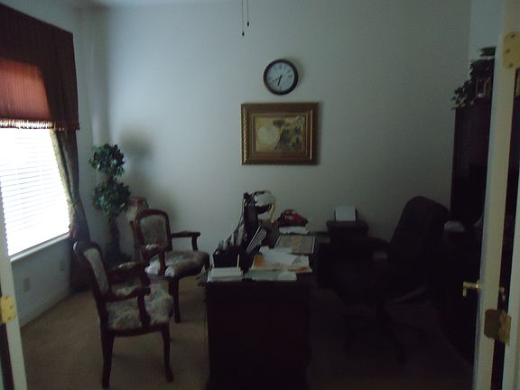 5th image of 9812 Mountain Vista Cir