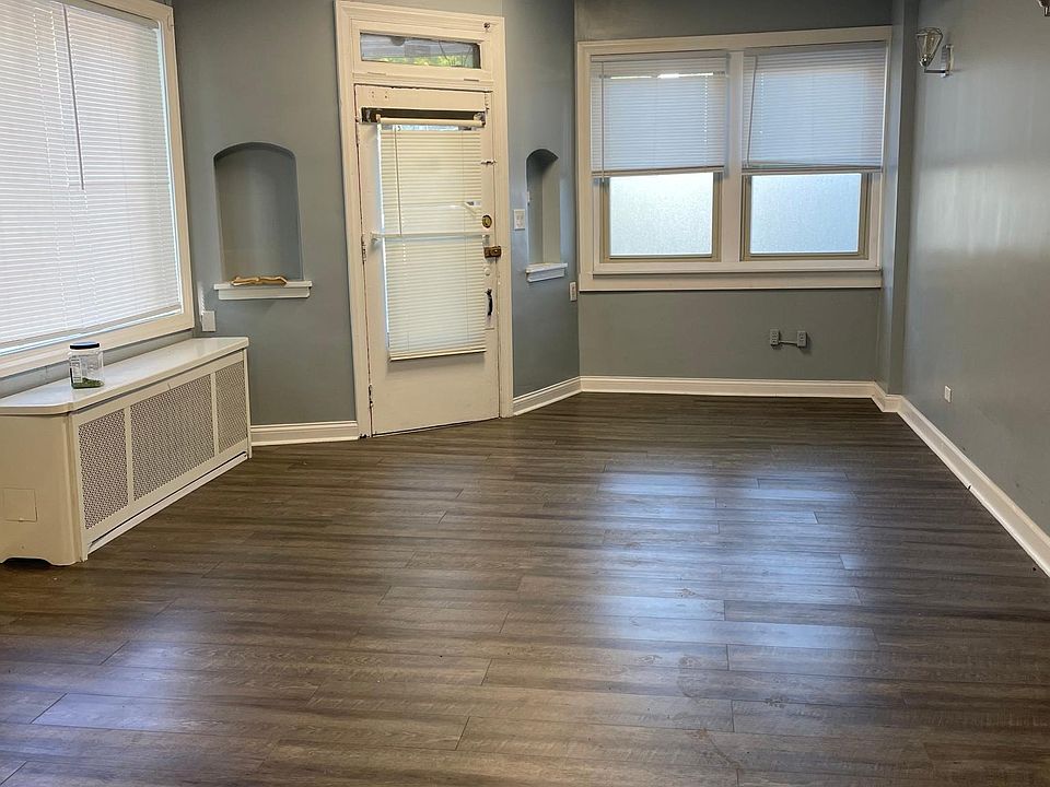 1st image of 4759 S Paulina St #2