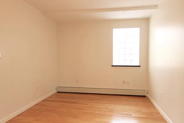 Rented by Bohemia Realty Group | media 44