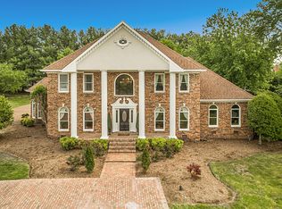 135 Bluegrass Dr, Hendersonville, TN 37075
