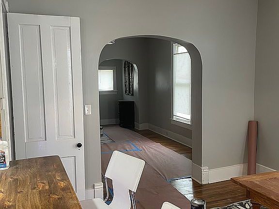 4th image of 503 W Oakland Ave