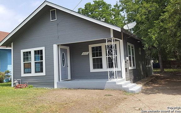 2nd image of 505 Bristol Ave