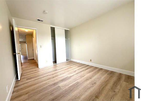 1st image of 499 Kiely Blvd APT 4
