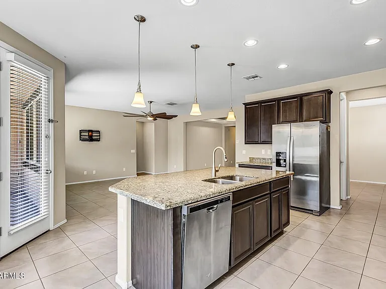 5429 W Lydia Ln — Photo 15