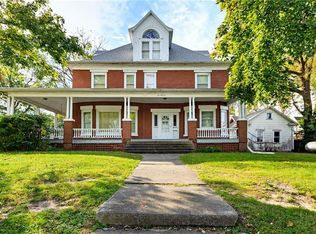 514 E 8th St, Trenton, MO 64683