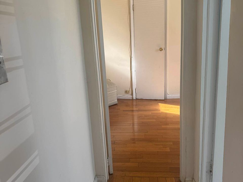 1st image of 1420 Avenue L #3